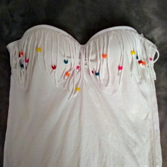 Fun retro bead fringe baendo/strapless top - Picture 5 of 10